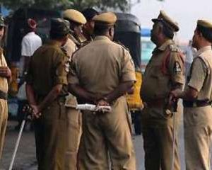 Police were Mute Spectators..!